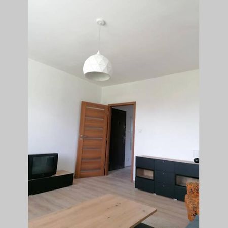 ברדיוב Apartman Blizko Hlavnej Stanice A Centra Mesta מראה חיצוני תמונה